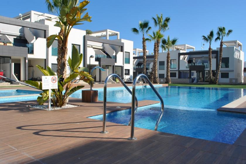 Stueetage lejlighed i Oasis Beach La Zenia 1 Nº 007 in España Casas